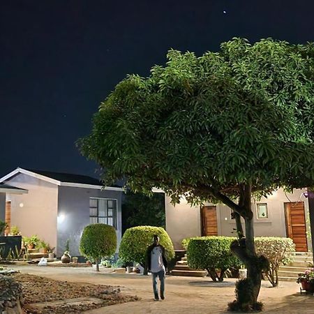 Chinyonga Guesthouse Limbe ภายนอก รูปภาพ