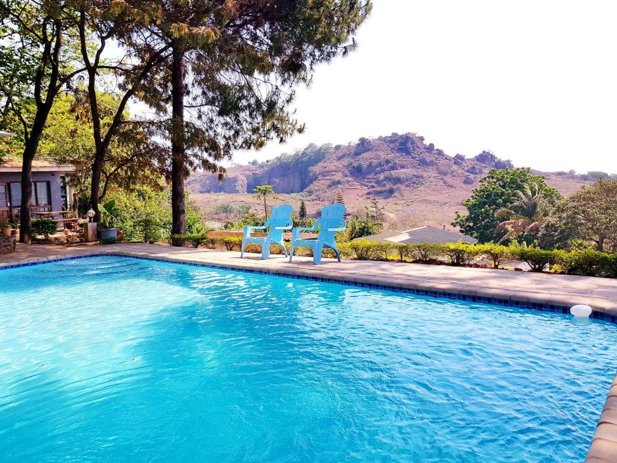 Chinyonga Guesthouse Limbe ภายนอก รูปภาพ