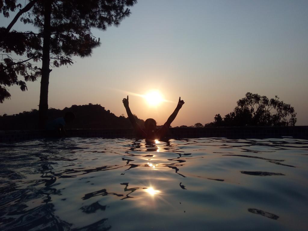 Chinyonga Guesthouse Limbe ภายนอก รูปภาพ