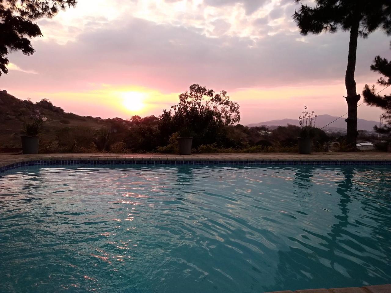 Chinyonga Guesthouse Limbe ภายนอก รูปภาพ