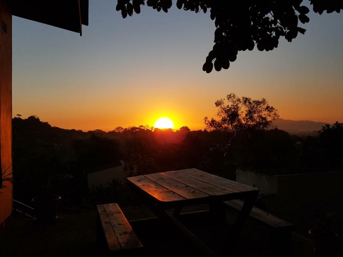 Chinyonga Guesthouse Limbe ภายนอก รูปภาพ